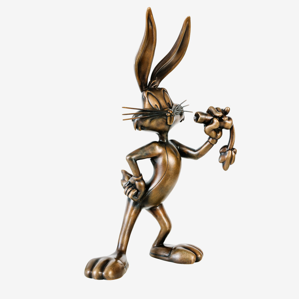 Looney Tunes, Statue Statue - Bugs Bunny Bronze Statue | Blu Goblin